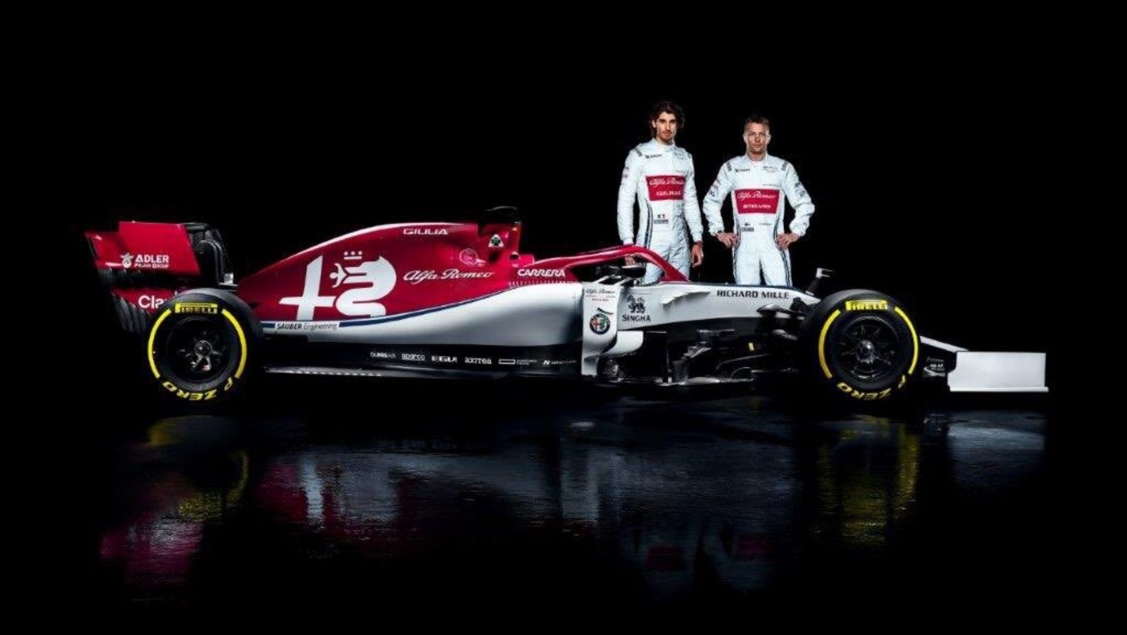 Management of the annual supply of courtesy sports vehicles to Alfa Romeo F1 drivers and team.